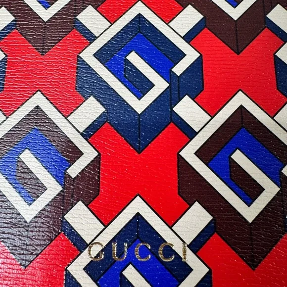 Gucci Red and Blue Geometric Pet Feeding Mat
